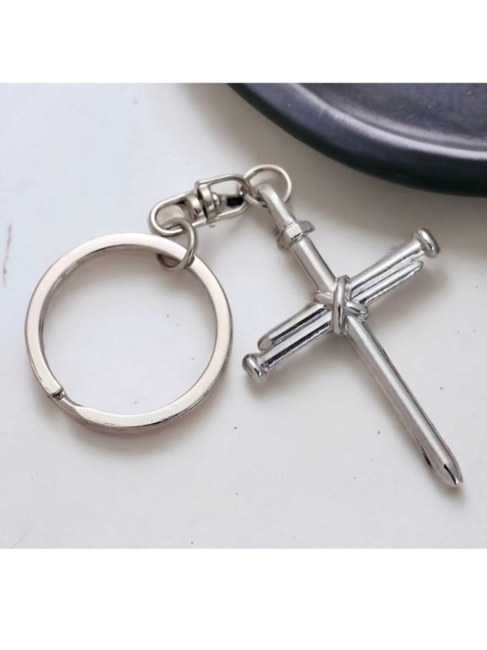 3 Nail Cross Keychain Religious Christian Key Ring Accessory Silver Unisex Gift